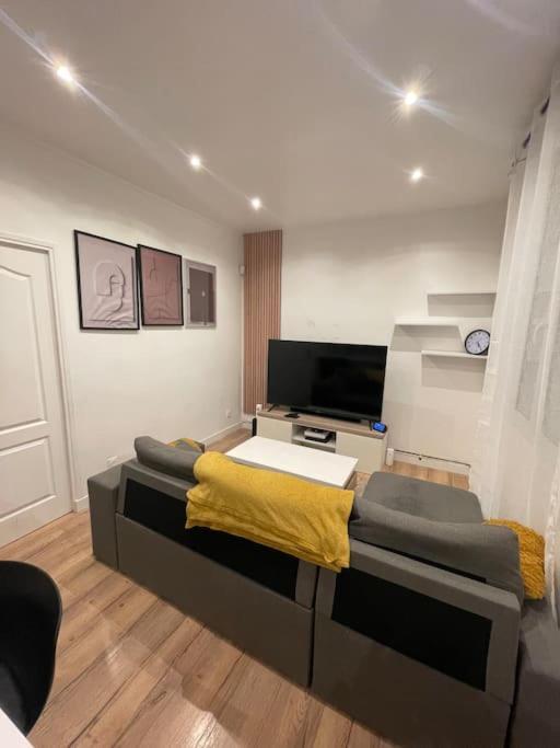 Charmant Appartement Americain Saint-Denis  Extérieur photo